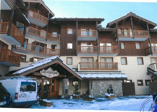 A vendre APPARTEMENT ET STATIONNEMENT - LANSLEBOURG MONT CENIS - 03 Mars 2017