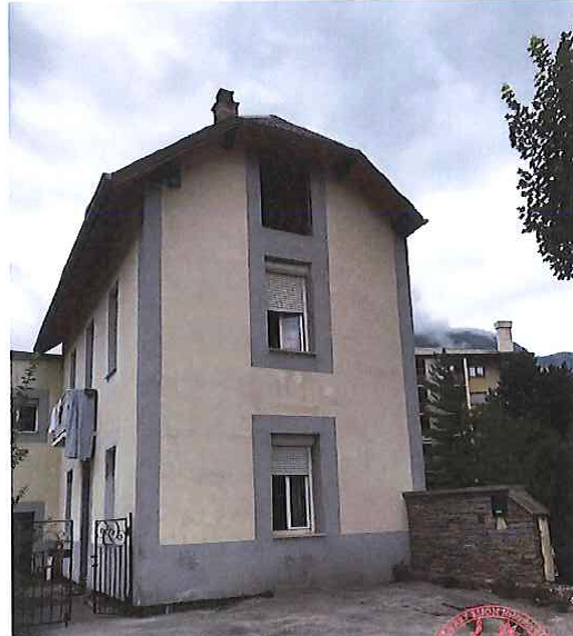 A vendre UNE MAISON D'HABITATION - SAINT-JEAN DE MAURIENNE - 08 NOVEMBRE 2019